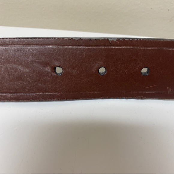 Tommy Hilfiger Men’s Sz 32 Reversible brown/black Statement Belt - Picture 7 of 7